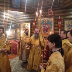 Преосвященный Феодосий совершил Божественную Литургию в Георгиевском храме (г. Североуральск)