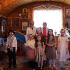 Рождественский праздник в храме свт. Иоасафа Белгородского (п. Гари)