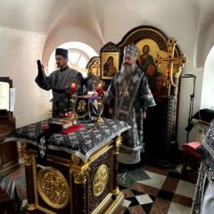 Епископ Феодосий совершил уставное богослужение в Свято-Косьминской пустыни Серовской епархии