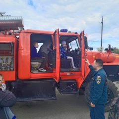 Экскурсия в пожарно-спасательную часть (г. Карпинск)