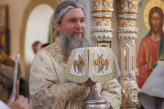 Митрополит Евгений совершит заупокойную Божественную литургию в Преображенском соборе города Серов