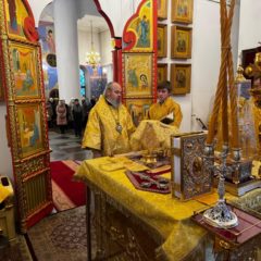 В первый день Нового года Преосвященный Феогност совершил Божественную Литургию