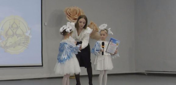9 апреля, на базе Серовского педагогического колледжа, прошел пятый юбилейный гала-концерт «Мосты любви»