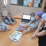 6 апреля для воспитанников воскресной школы прихода во имя святых преподобных Зосимы и Савватия Соловецких посёлка Ис прошел урок на тему: «Урал в годы Великой Отечественной войны»