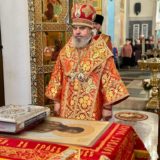 Епископ Феогност совершил Пасхальную вечерню