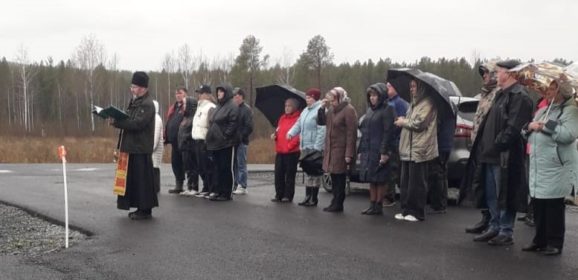 Панихида погибшим воинам (г. Нижняя Тура)