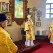 Божественная Литургия в храме пророка Илии