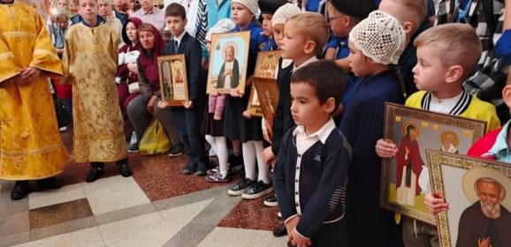 31 августа 2025 года во всех храмах Серовской епархии состоится особое богослужение — молебен перед началом нового учебного года