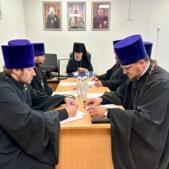 Епископ Феогност провел заседание епархиального совета