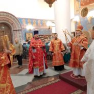 Епископ Феогност совершил Божественную литургию в кафедральном соборе в честь Преображения Господня города Серова