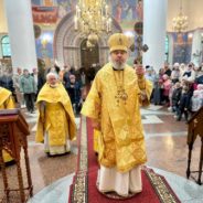 Епископ Серовский и Краснотурьинский Феогност совершил Божественную литургию в день памяти собора святителей Московских