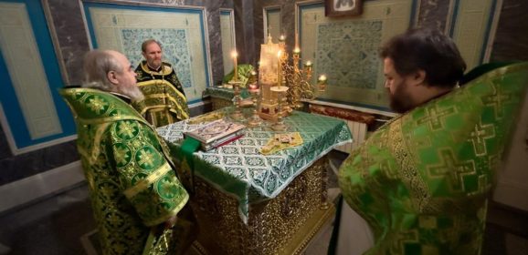 Престольный праздник в Краснотурьинске: богослужение в честь благоверного князя Александра Невского