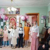 Праздник в честь Дня матери в школе при храме Петра и Павла города Североуральск