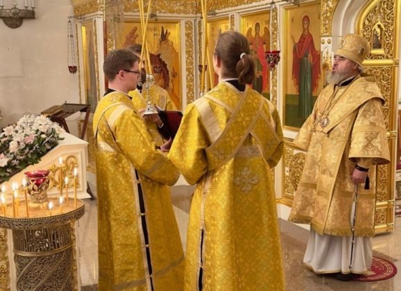 Архиерейское всенощное бдение в Свято‑Пантелеимоновском женском монастыре