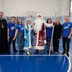 Рождество в сердцах: серовская молодёжь поздравила воспитанников санаторной школы‑интерната