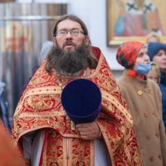 День священнической хиротонии отмечает иерей Анатолий Чулочников